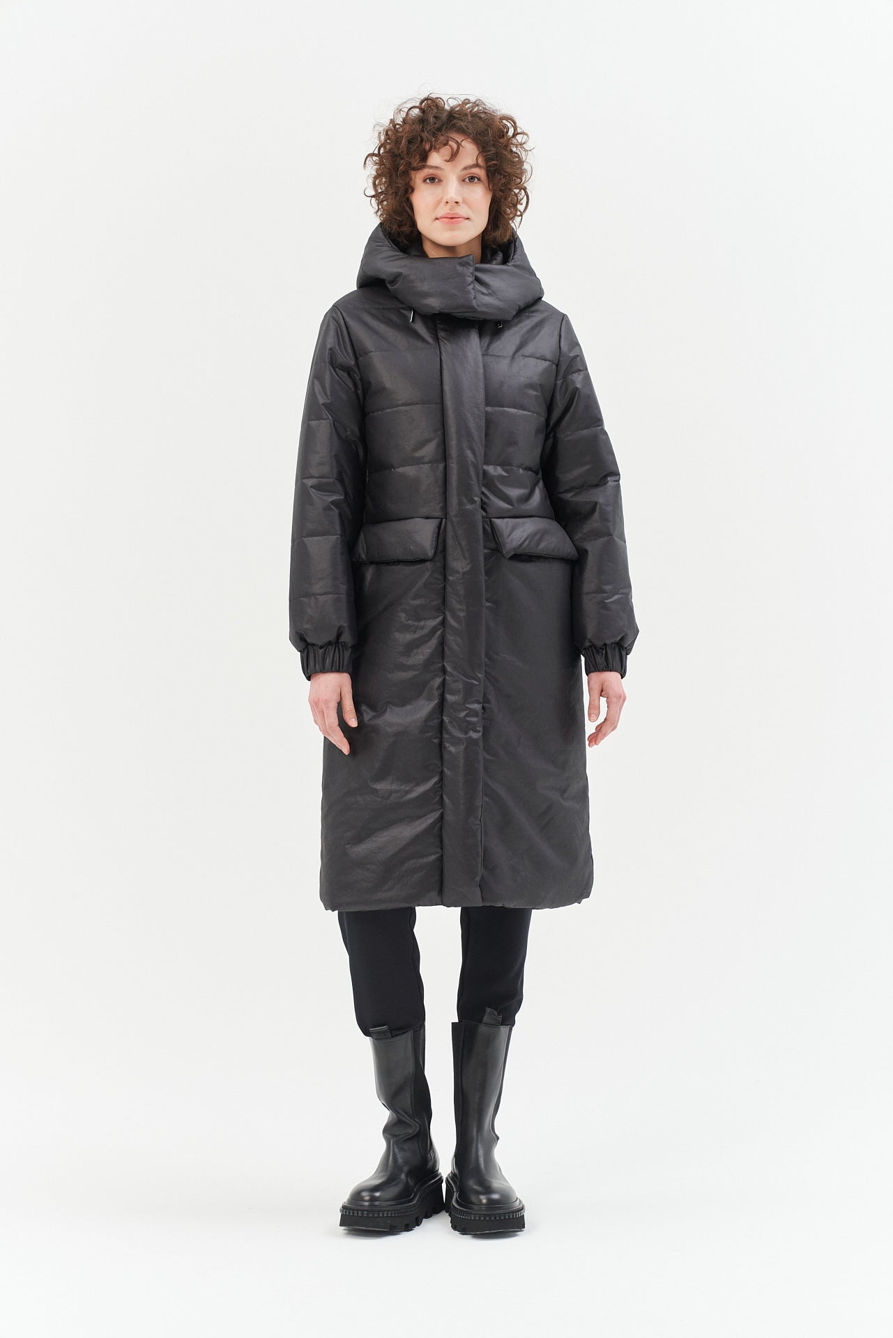 BLACK MIDI COAT PADDED WITH CAMEL WOOL AND MEIDA InAvati