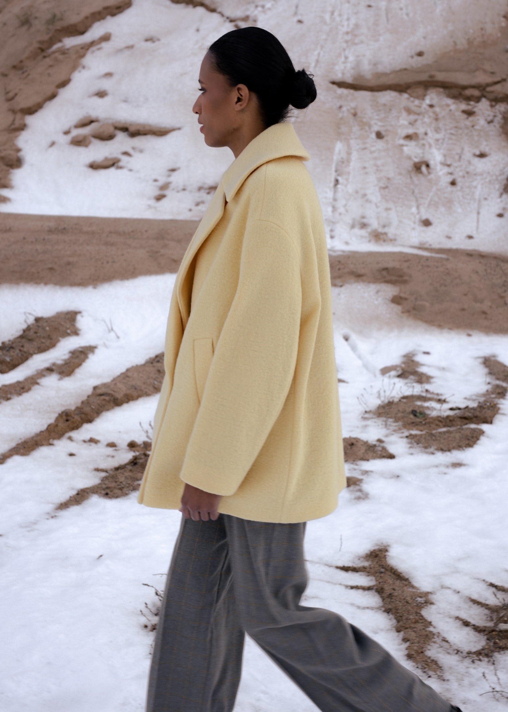 OVERSIZED WOOL YELLOW COAT