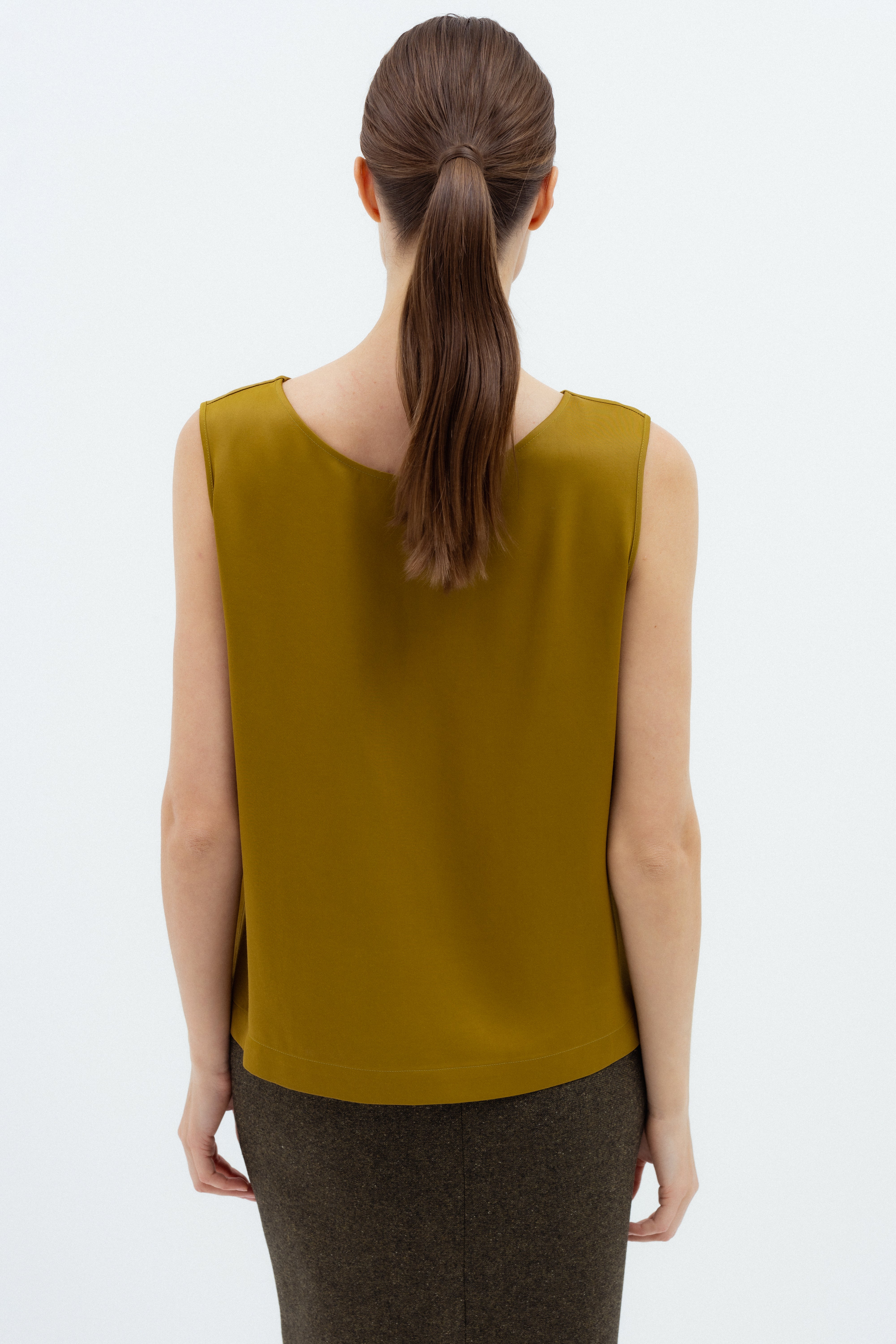 DARK MUSTARD SLEEVELESS TOP