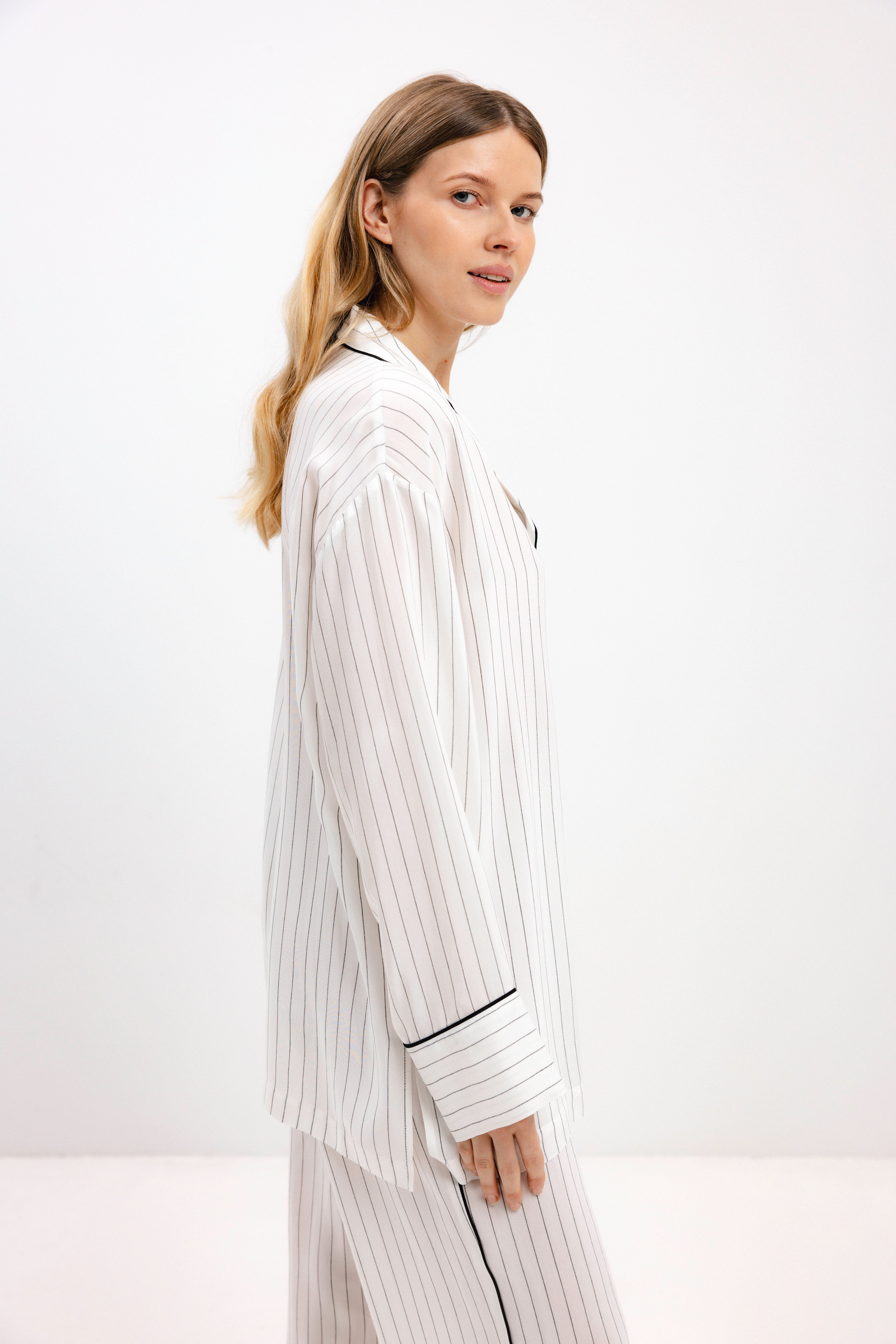 PYJAMA SHIRT WITH BLACK STRIPES AND LONG SLEEVES - UNISEX