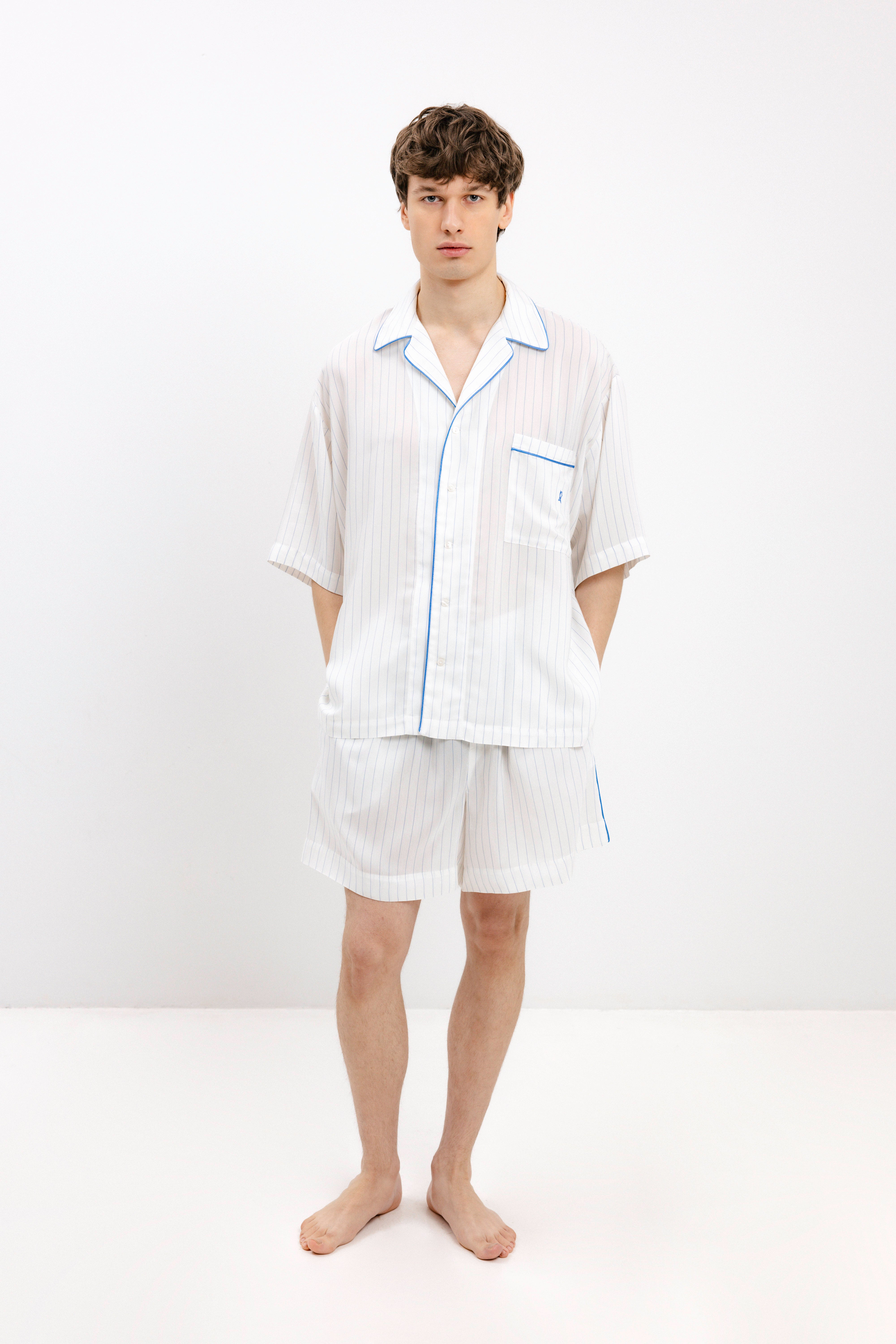 PYJAMA SHIRT WITH BLUE STRIPES AND SHORT SLEEVES - UNISEX