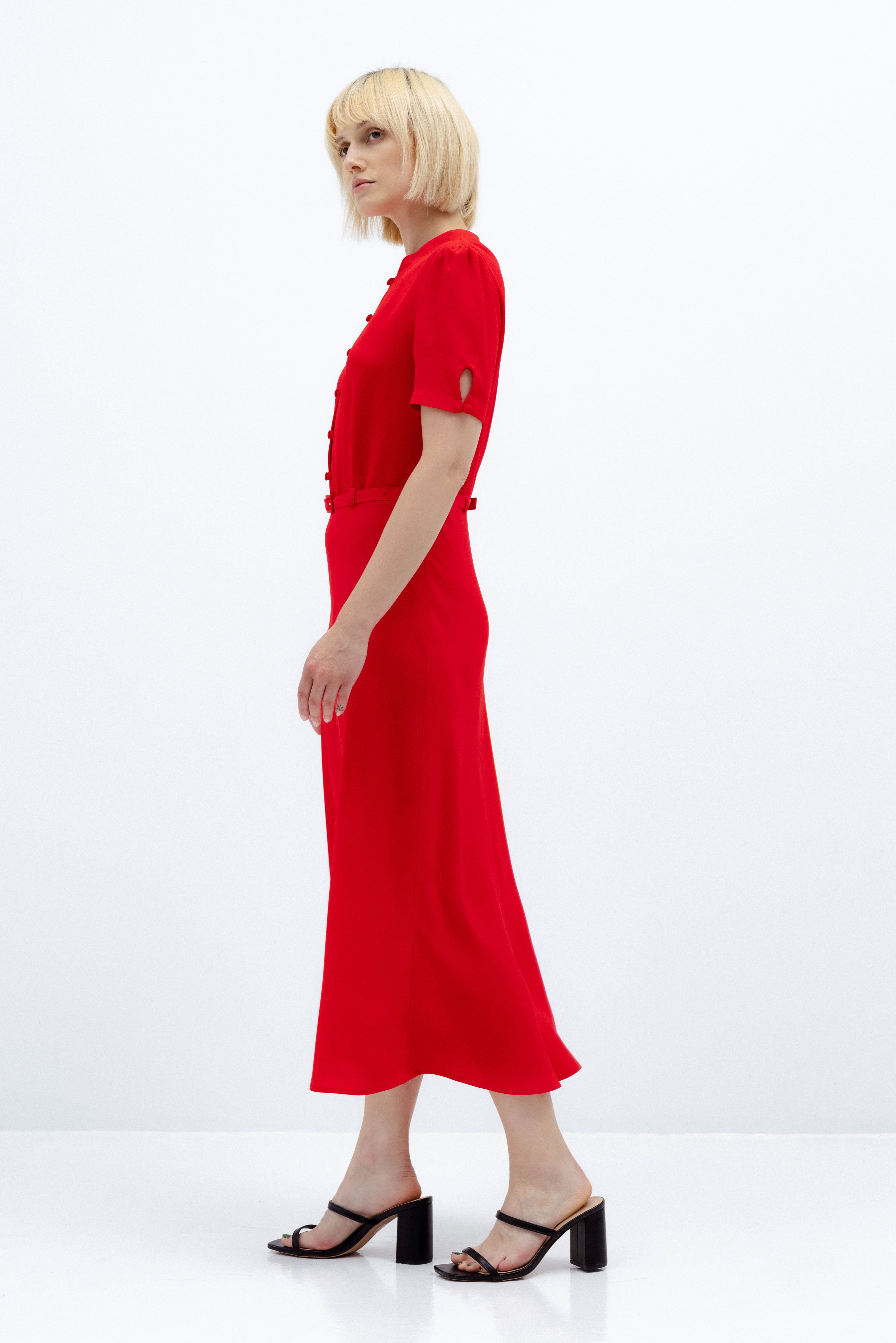 MIDI RED DRESS WITH BELT