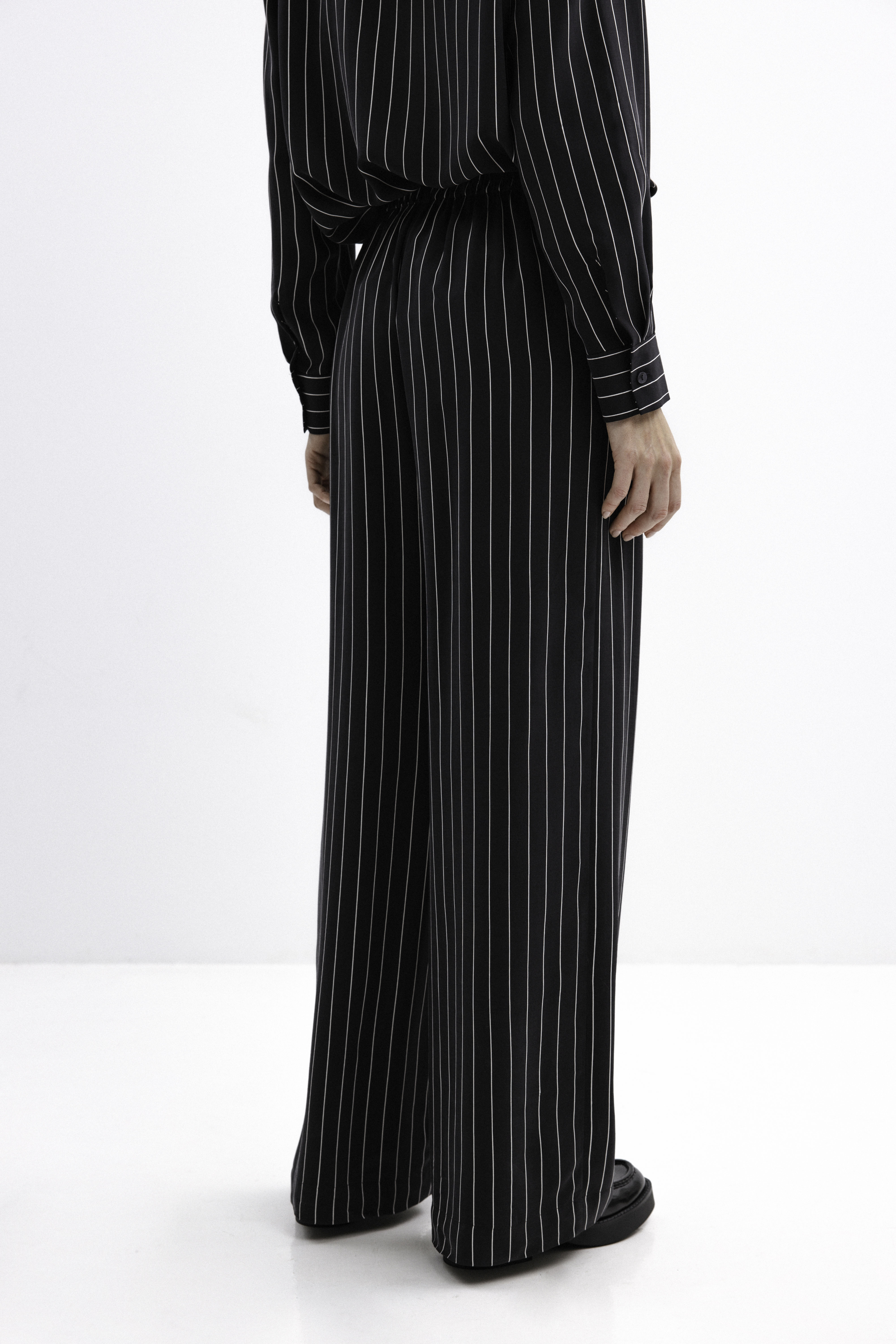 STRIPED WIDE-LEG TROUSERS