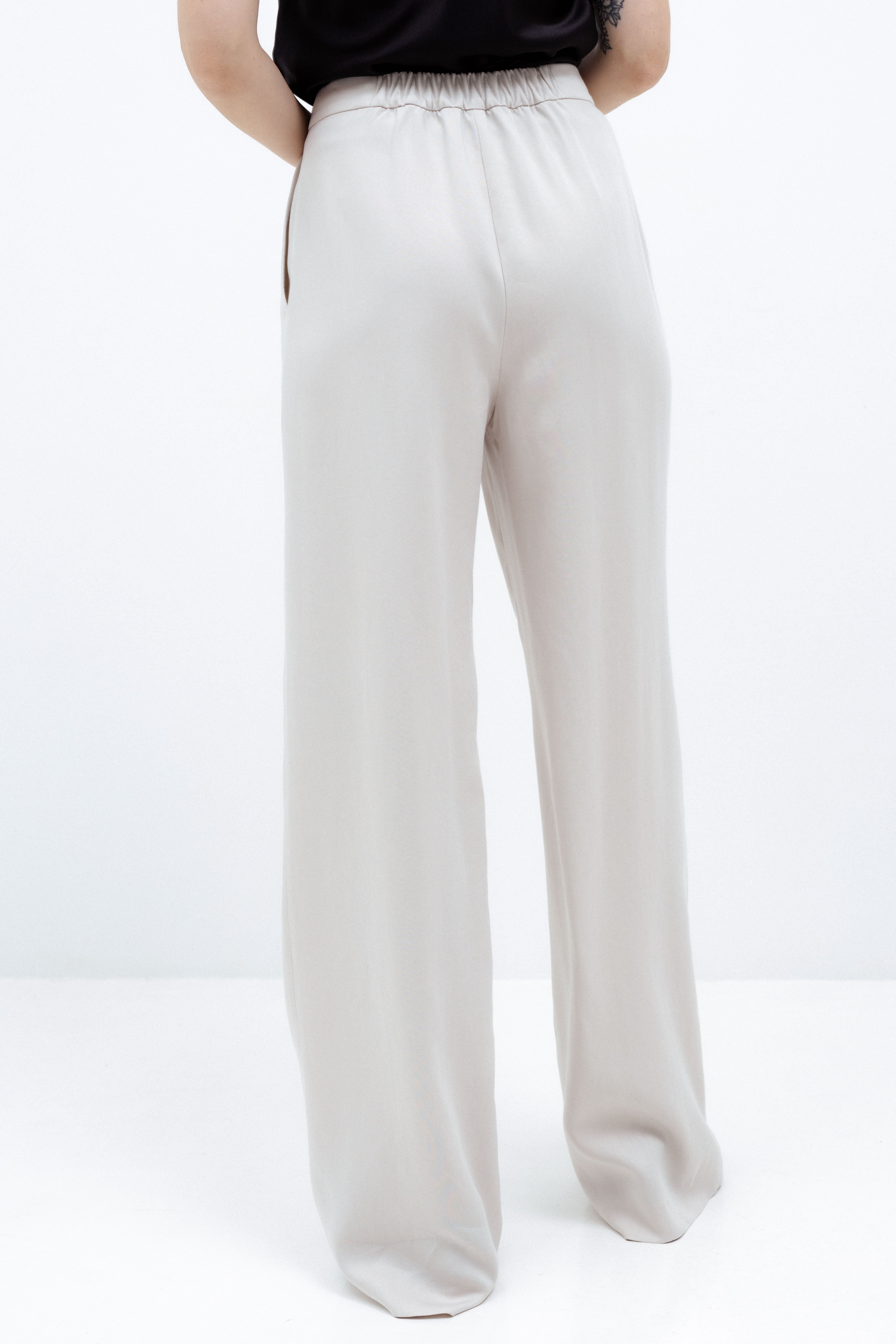 WIDE-LEG TROUSERS IN MILK