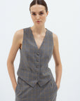 GREY CHECKED FITTED VEST